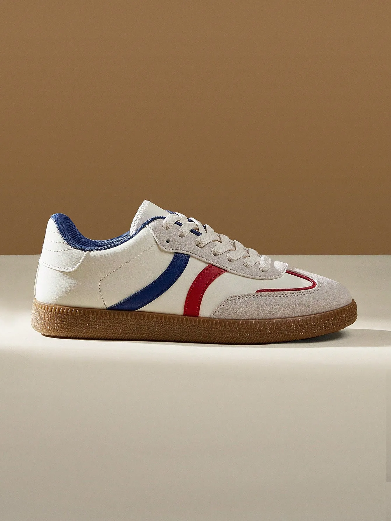 CUCCOO EASI 2024 New Retro German Language Training Shoes Women's Soft Bottom Casual Sports Shoes