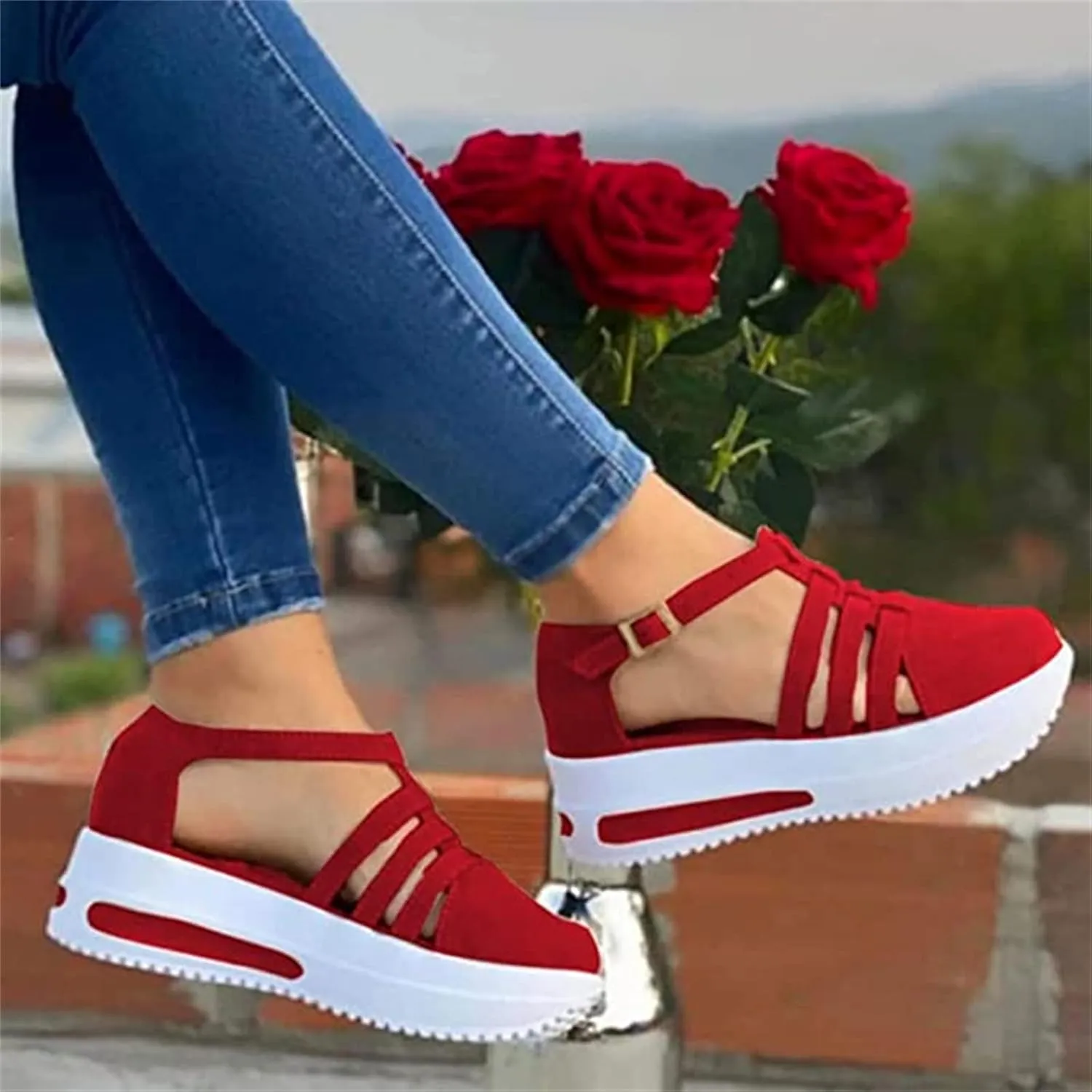 Lausiuoe Shoes For Women Sneakers Trendy Slip on Low Top Canvas Walking Shoes Non Slip Fashion Casual Flat Loafers